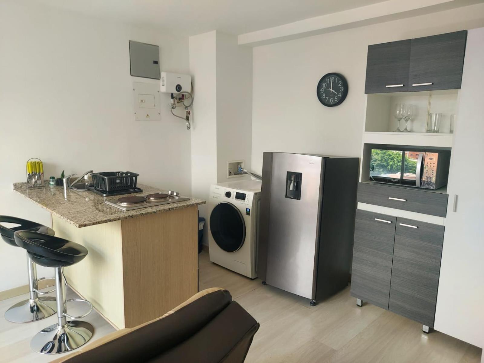 San Peter Suites Medellín Eksteriør bilde