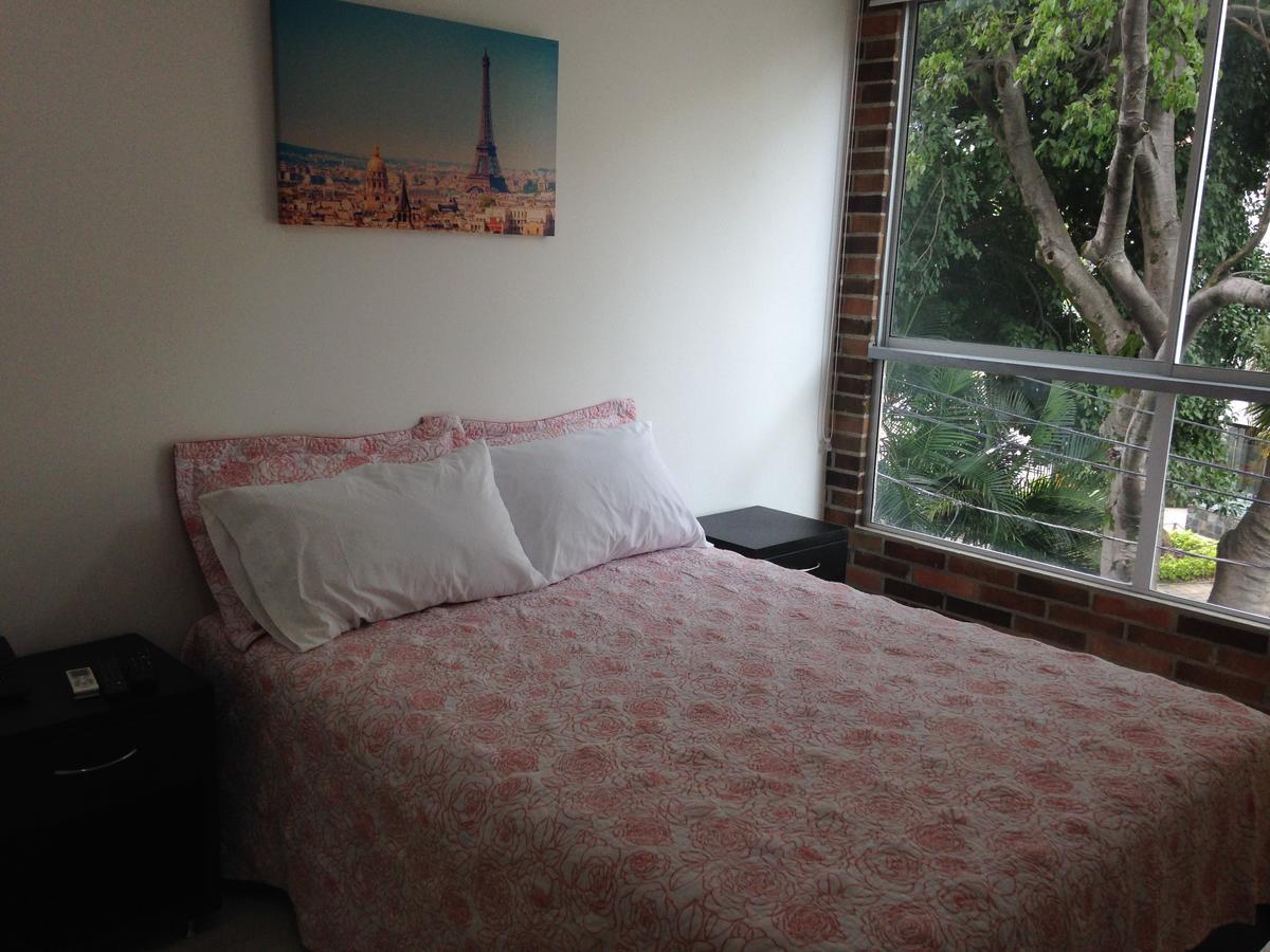 San Peter Suites Medellín Eksteriør bilde