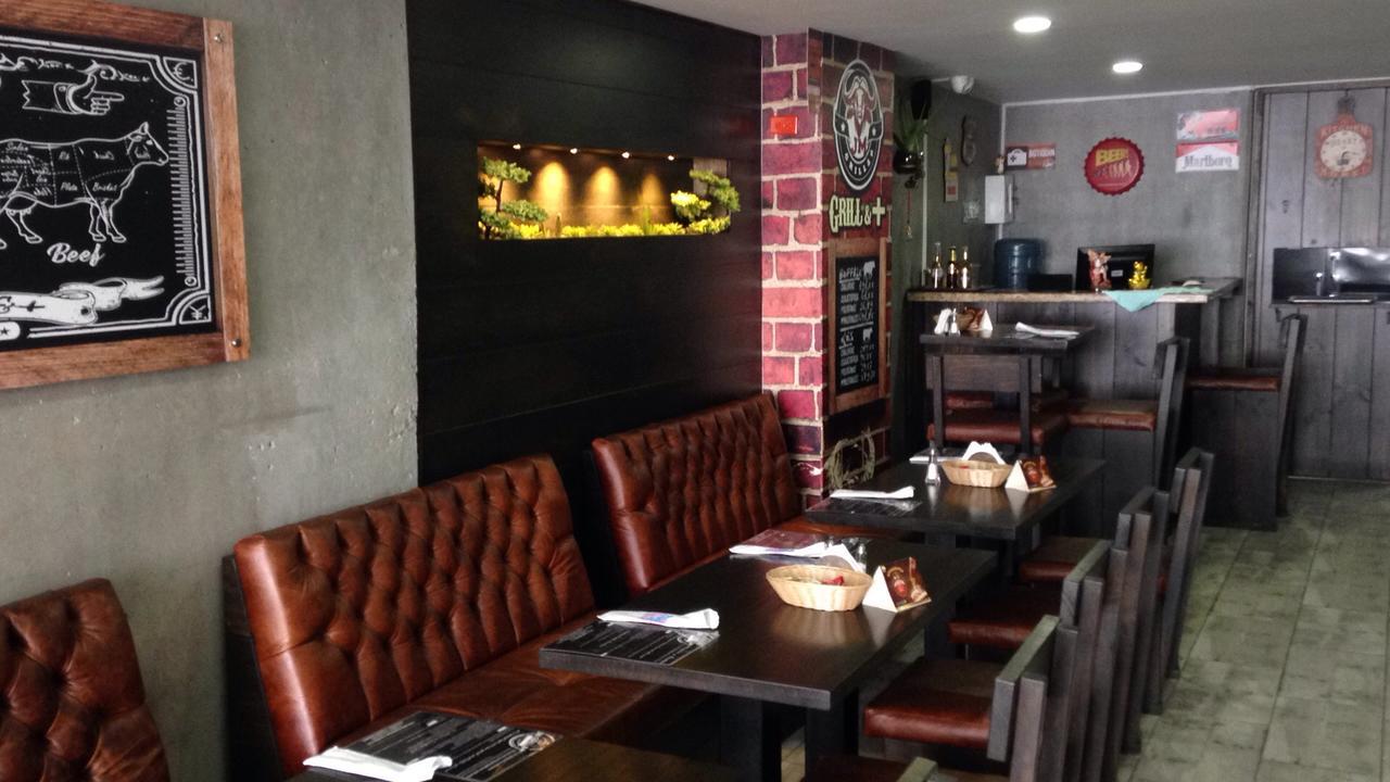 San Peter Suites Medellín Eksteriør bilde
